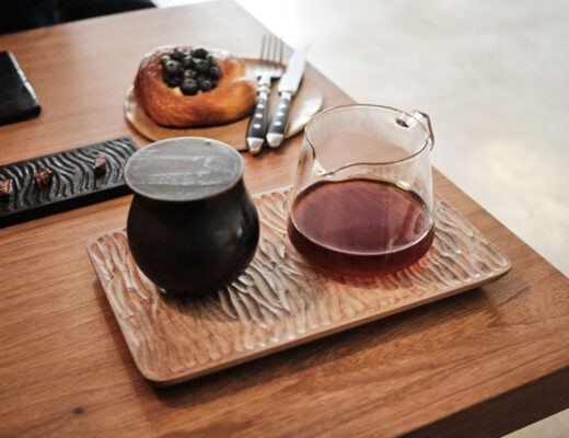 café