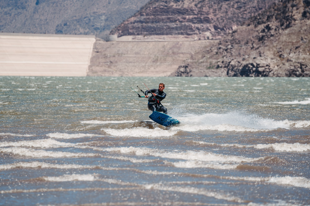 kitesurf