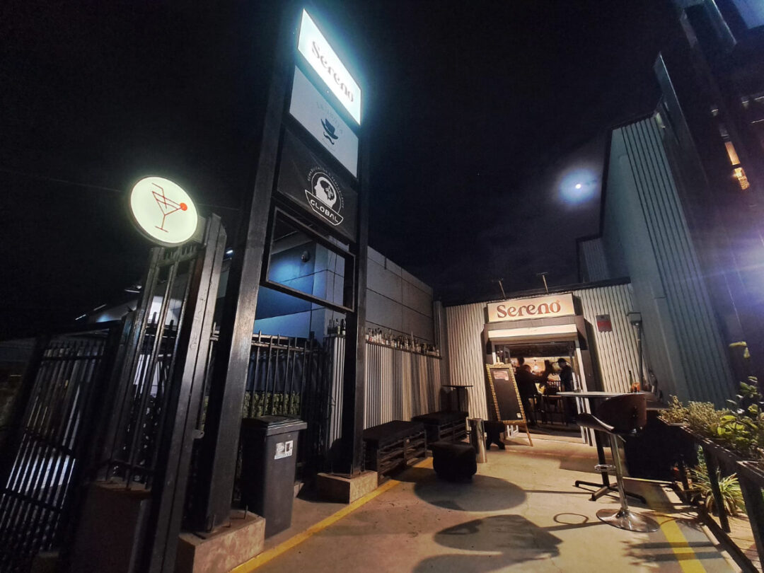 sereno bar